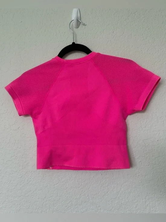 JoyLab Hot Pink Cropped Mesh Sleeve Tee - Picture 2 of 3